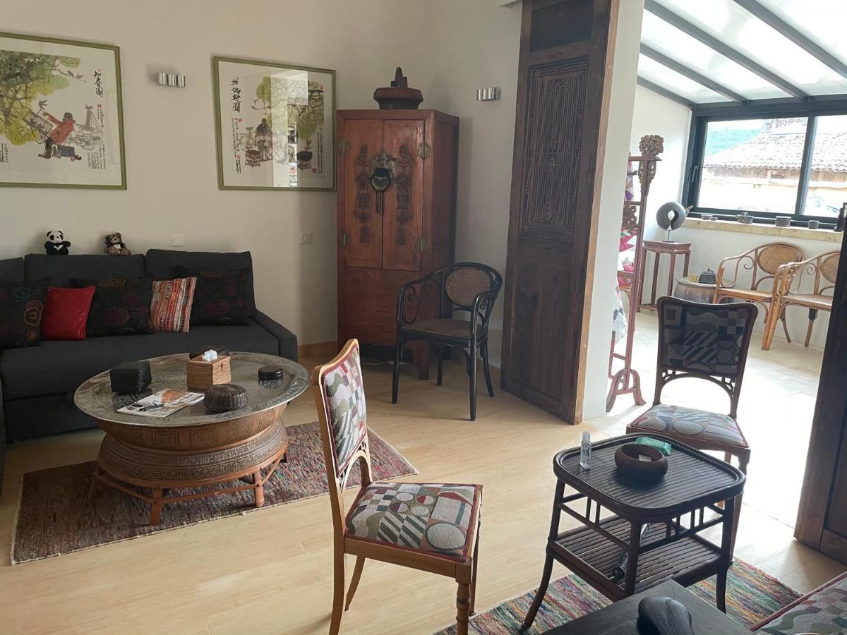 Bed and Breakfast La Cour Carree Рюстрель Екстер'єр фото
