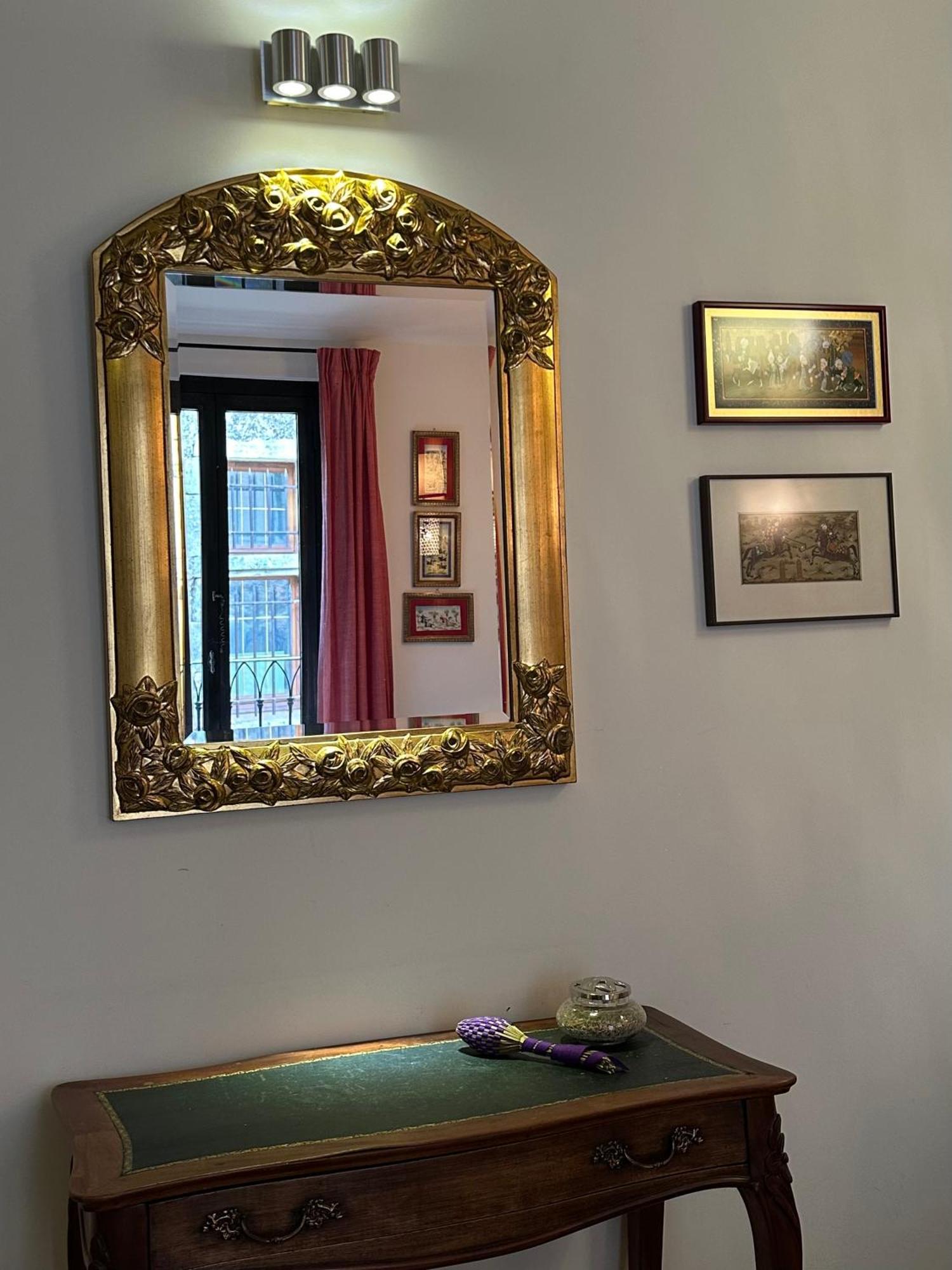 Bed and Breakfast La Cour Carree Рюстрель Екстер'єр фото
